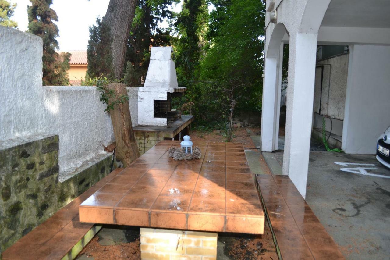 Evaliana Seaside Apartment PalaiónTsiflíkion エクステリア 写真
